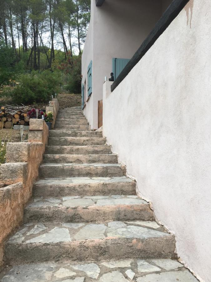 La Maison Du Petit Thomas Taradeau Exterior photo